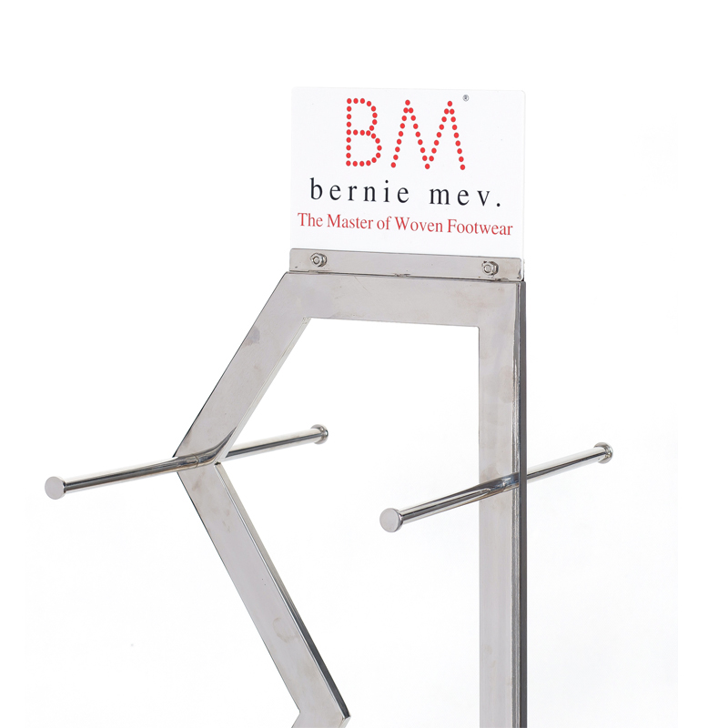 Shop Fitting Lady Metal Clothes Display Stand from China manufacturer Yishang Metal